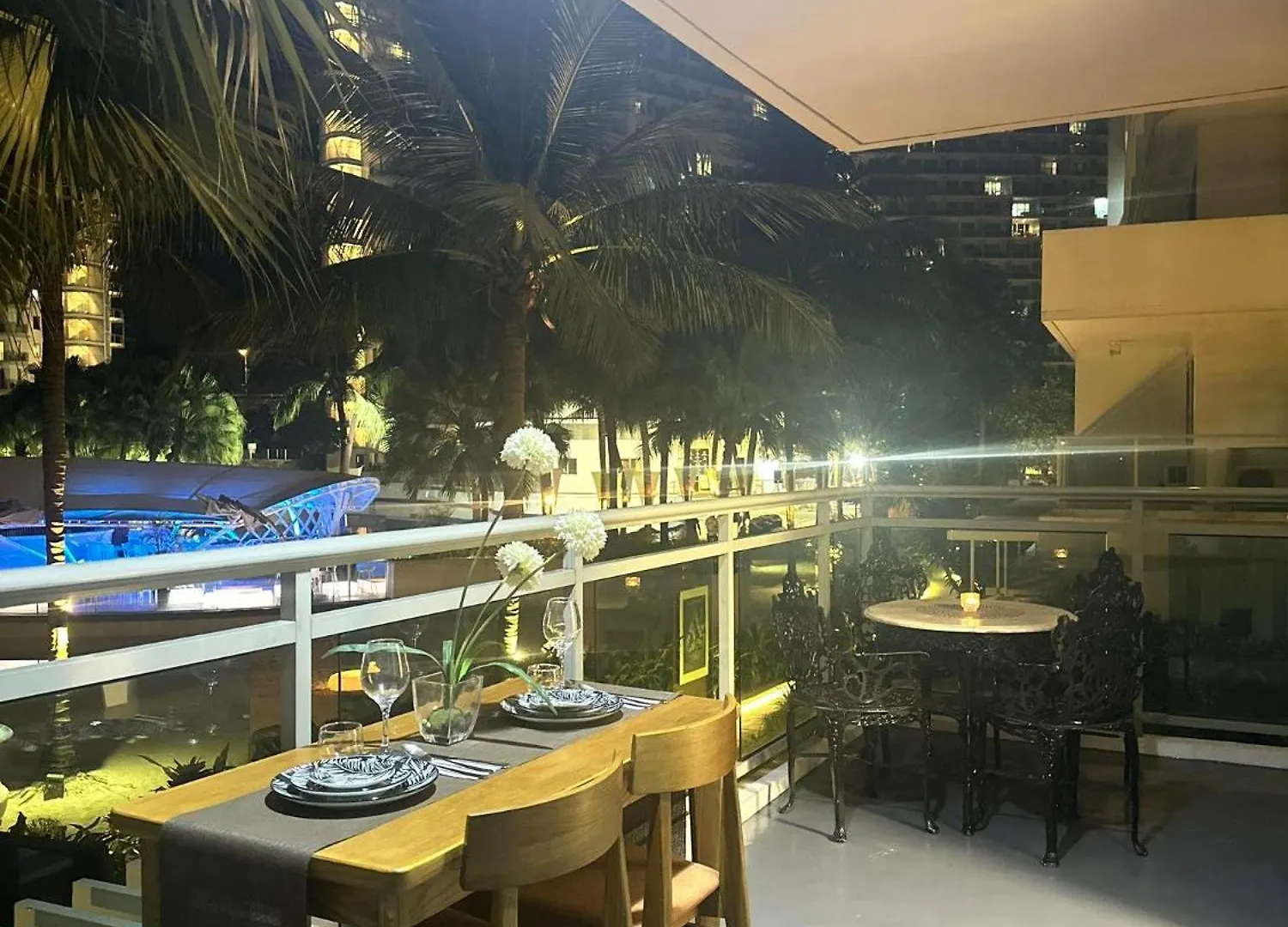 Azure Urban Resort Residences Paranaque City 3*,  Philippines